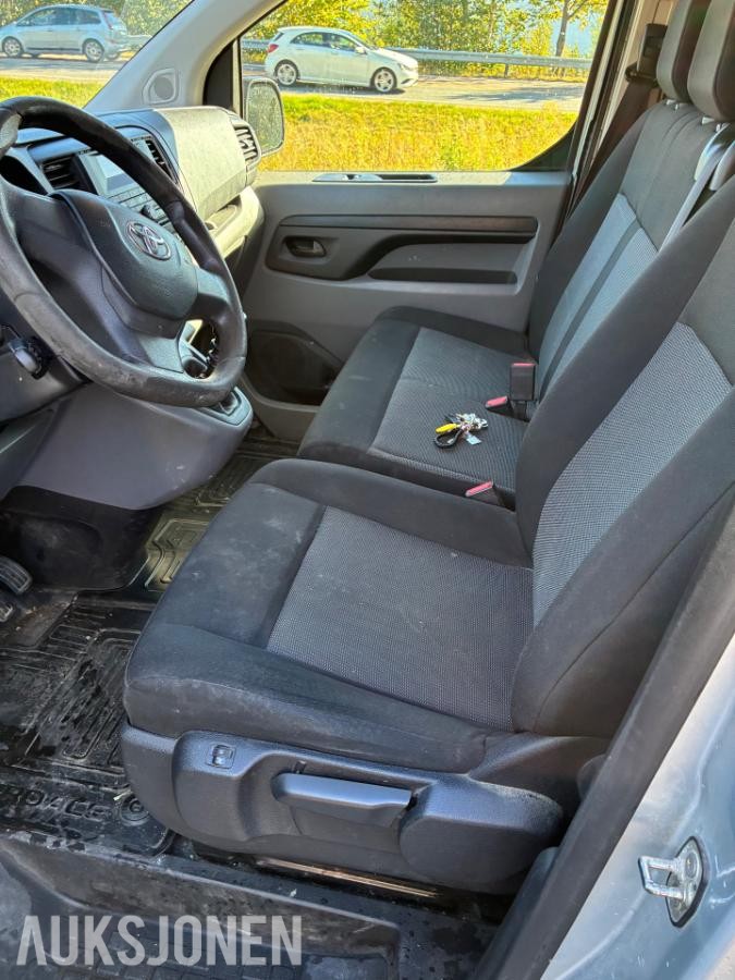 2016 Toyota ProAce 1.6 116hk manuell eu ok 08.2028