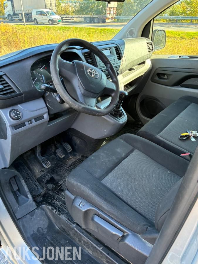 2016 Toyota ProAce 1.6 116hk manuell eu ok 08.2028