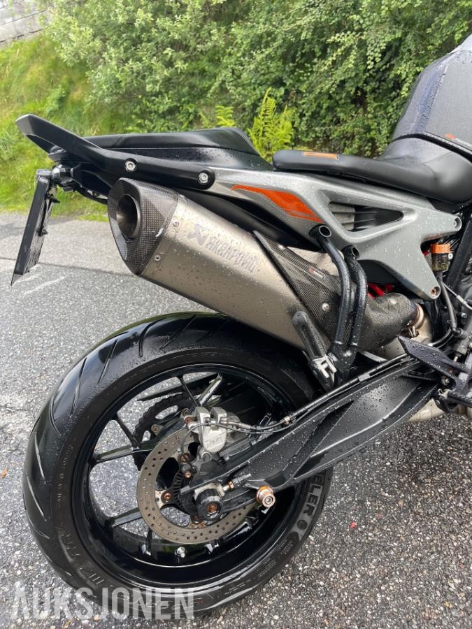2019 KTM 790 Duke - – Fullservice, K-Tech demper, Akrapovic