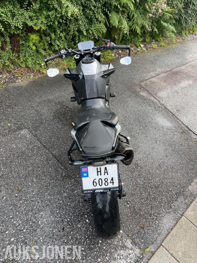 2019 KTM 790 Duke - – Fullservice, K-Tech demper, Akrapovic