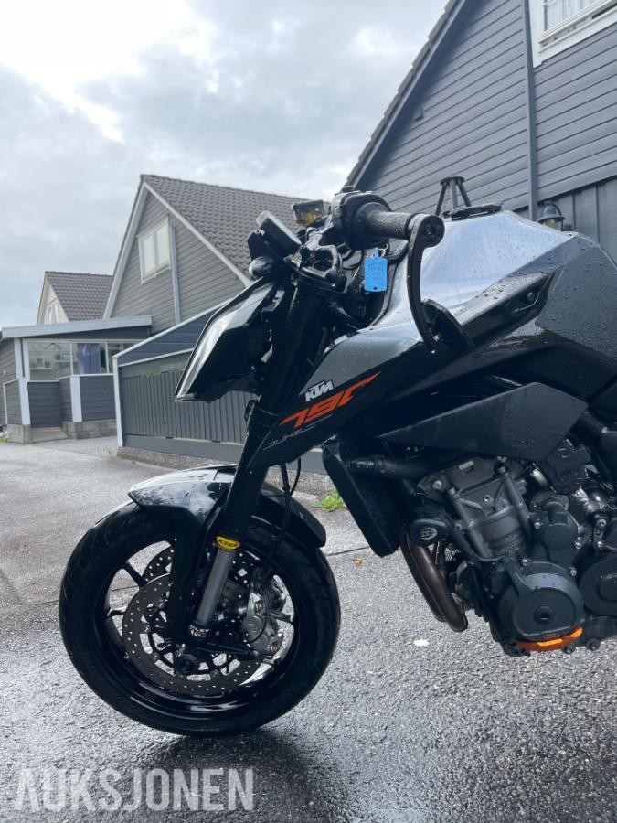 2019 KTM 790 Duke - – Fullservice, K-Tech demper, Akrapovic