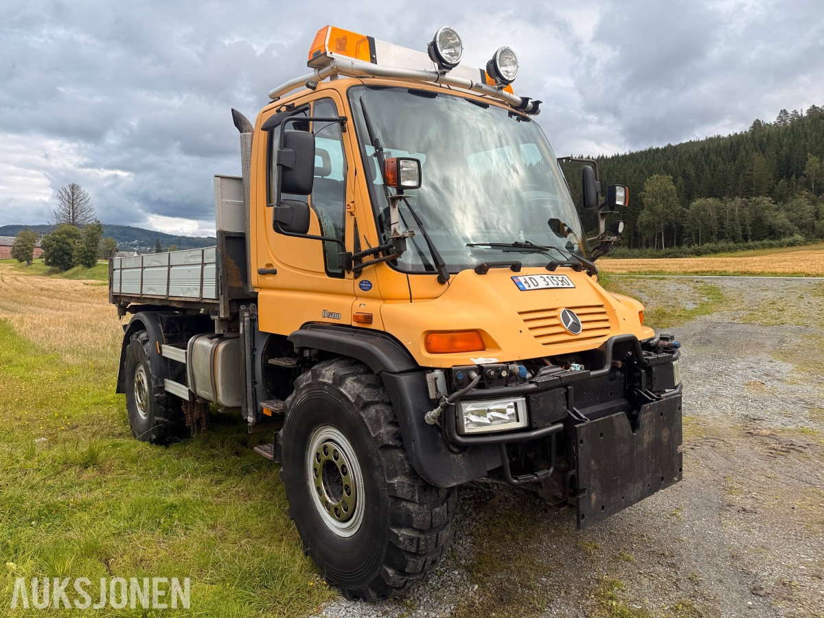2002 Mercedes-Benz Unimog - terrenggående lastebil