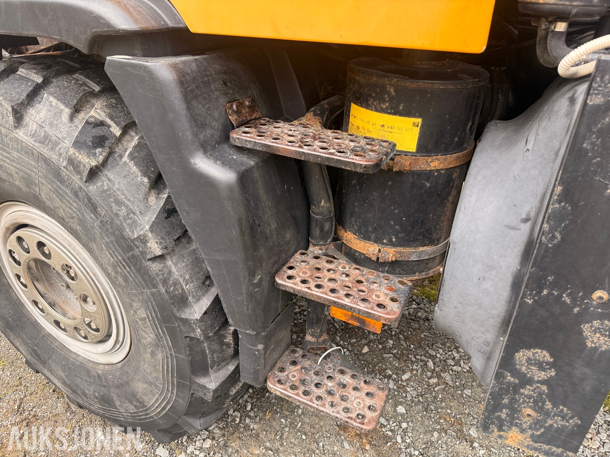 2002 Mercedes-Benz Unimog - terrenggående lastebil