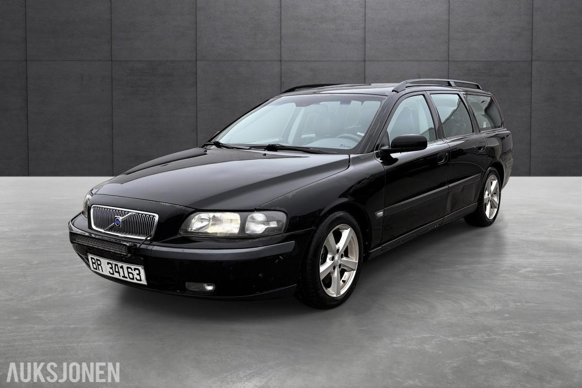 2004 Volvo V70, 2.4-163 D, 370211 km