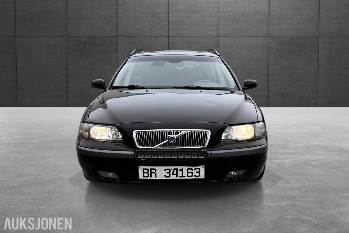 2004 Volvo V70, 2.4-163 D, 370211 km