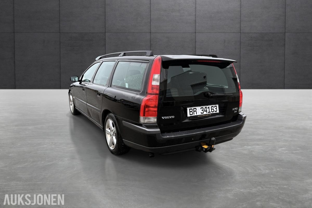 2004 Volvo V70, 2.4-163 D, 370211 km