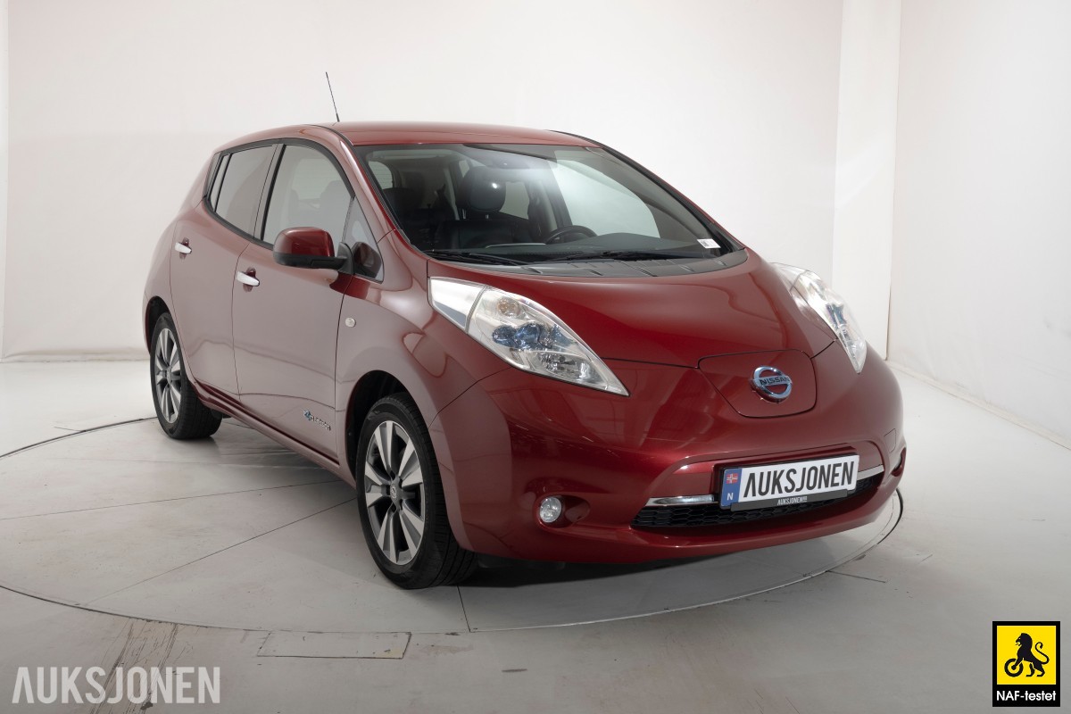 2017 Nissan LEAF 30 KWH NAVI CRUISE 360-KAMERA VARME DAB SKINN