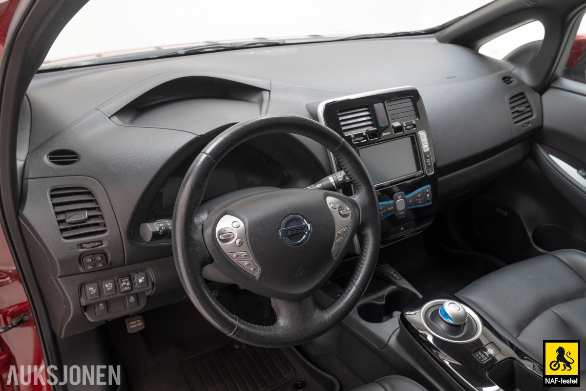 2017 Nissan LEAF 30 KWH NAVI CRUISE 360-KAMERA VARME DAB SKINN