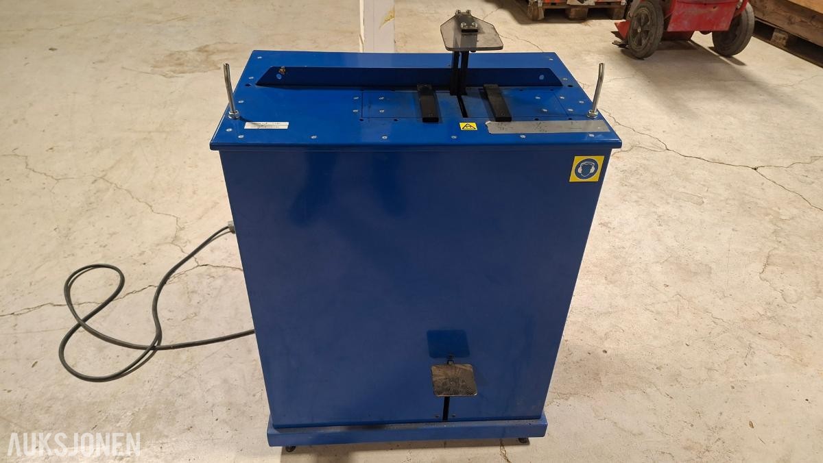Kapp-/slangekuttermaskin D-Hydro Oy CM 100 F – 2021