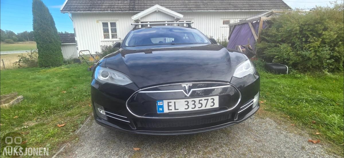 2014 Tesla MODEL S P85 Cruisekontroll, Ryggekamera, Panorama soltak