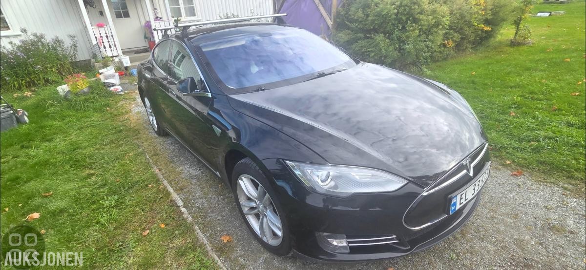 2014 Tesla MODEL S P85 Cruisekontroll, Ryggekamera, Panorama soltak