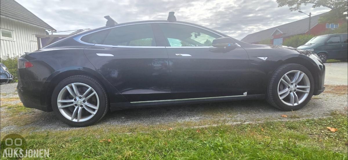 2014 Tesla MODEL S P85 Cruisekontroll, Ryggekamera, Panorama soltak