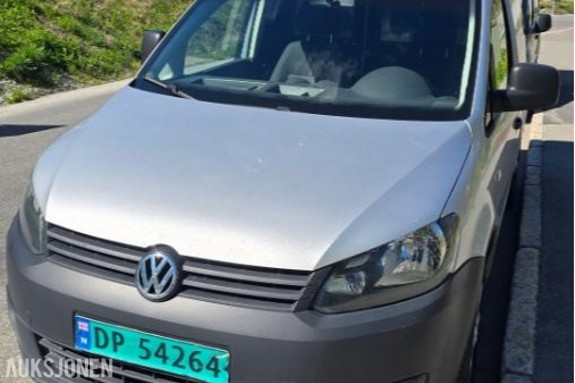 2015 Volkswagen Caddy 2.0 110hk  4MOTION cruisekontroll hengerfeste s+v dekk  eu ok 08.2028   