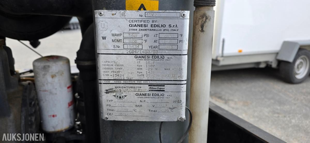 2003 Atlas Copco XAS 66