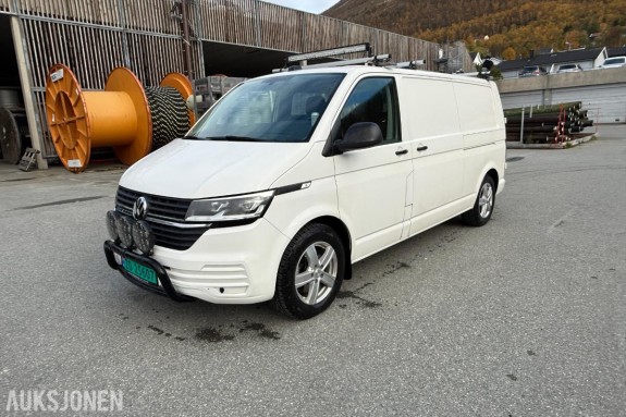 2020 Volkswagen Transporter - 2,0 TDI 199hk Lang 4Motion DSG - S+V - Webasto - Utstyr - 93000km