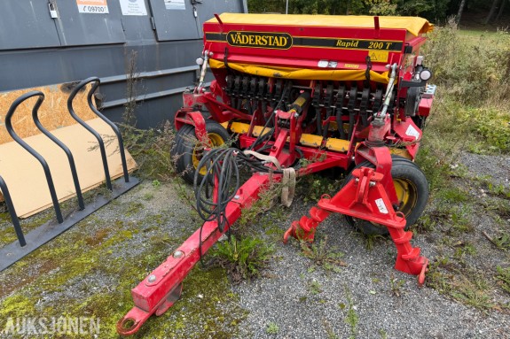 Väderstad Rapid 200 T såmaskin - Rapid Turf RDT-200 - 2,0 m transportbredde - hydrauliske såmarkører - CE-merket