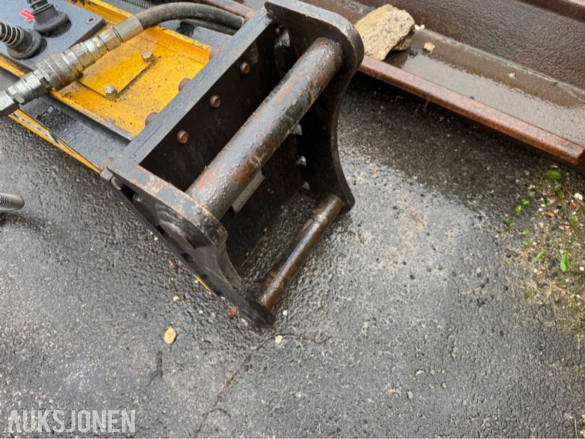 2018 DandA 80V hydraulisk hammer med S60-feste