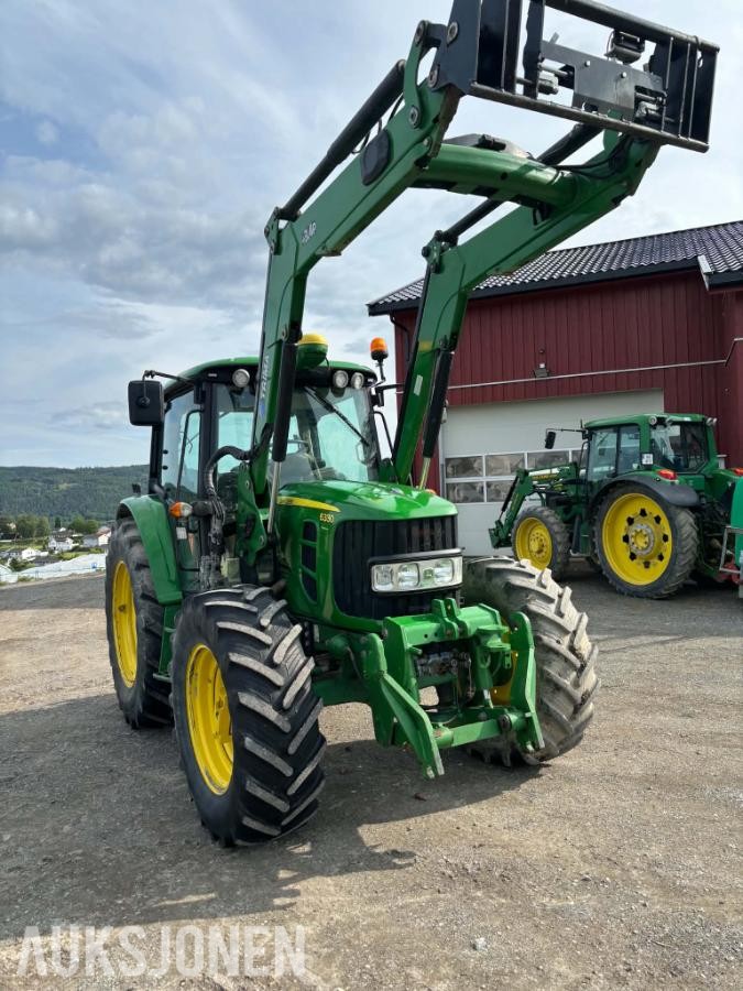 2012 John Deere 6330 Premium 40 km / En eier / Servicehistorikk