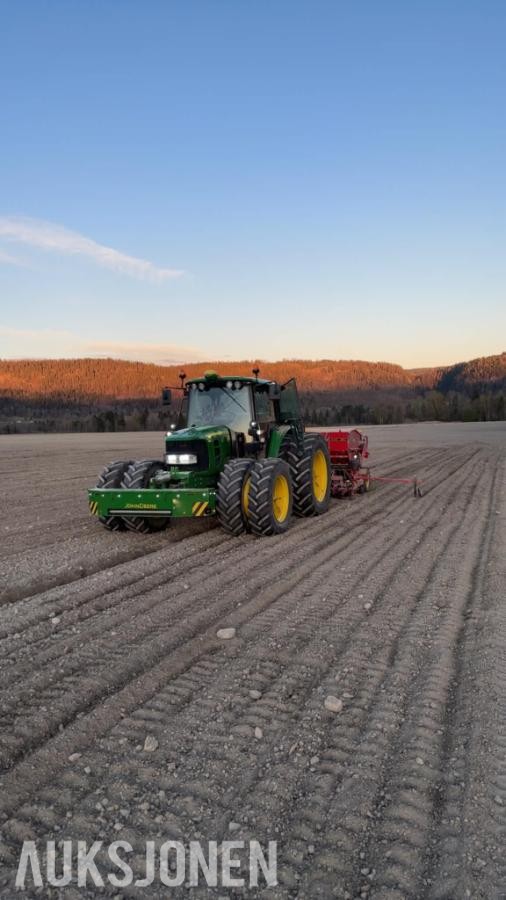 2012 John Deere 6330 Premium 40 km / En eier / Servicehistorikk