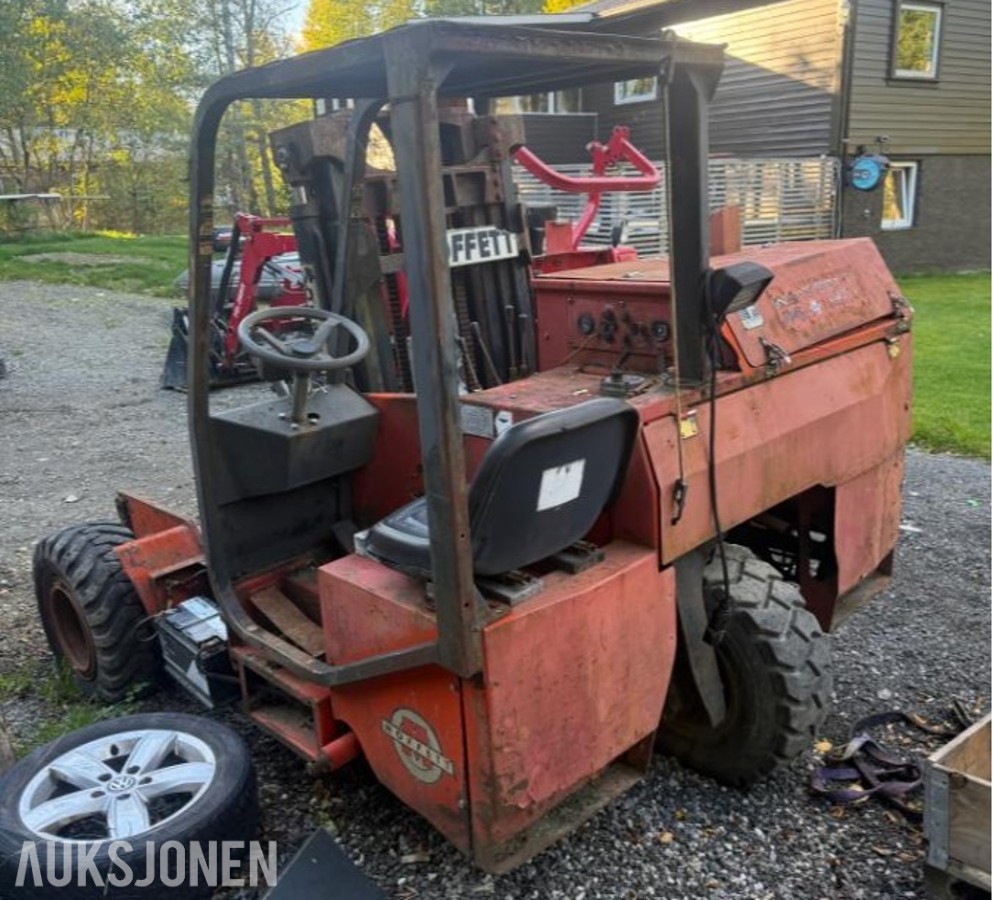 3 hjulsdreven truck - Moffett Mounty