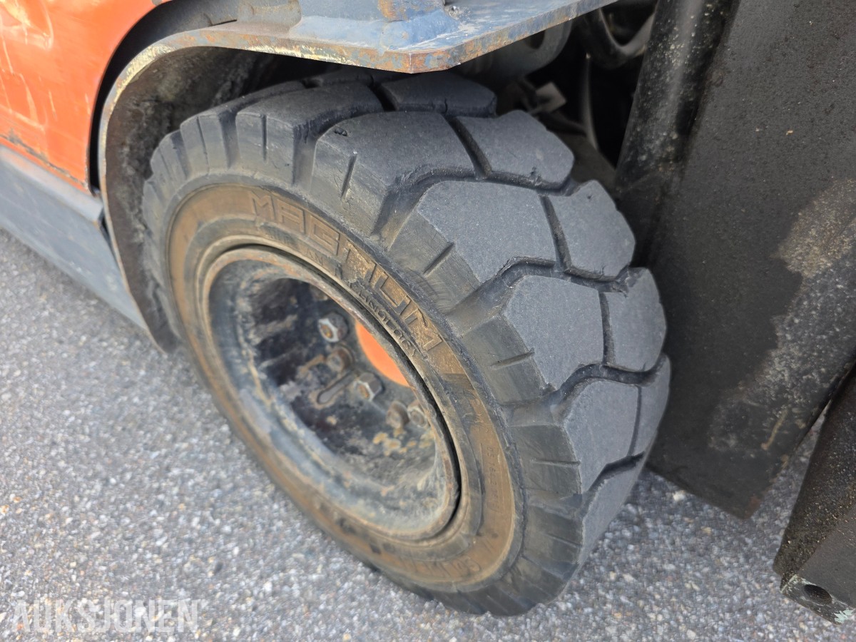 2000 Toyota 5FBE15 truck 1,5 tonn