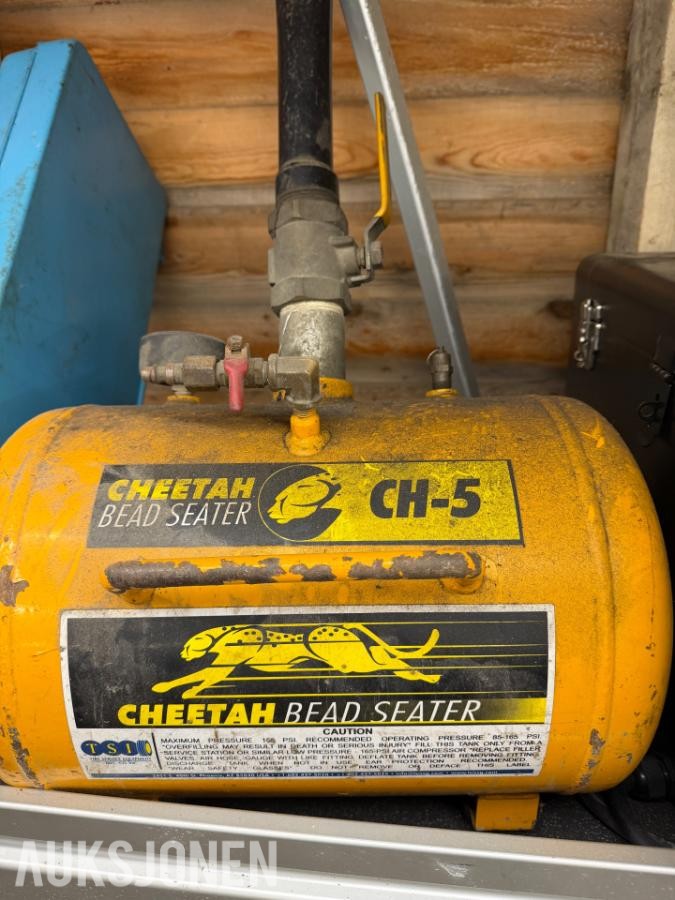 2015 Cheetah Ch5 - Sjokkfyller til dekkmaskin