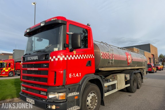 1998 modScania 124GB 6X2 NA 360 HK. Tankbil fra Åsnes brannstasjon