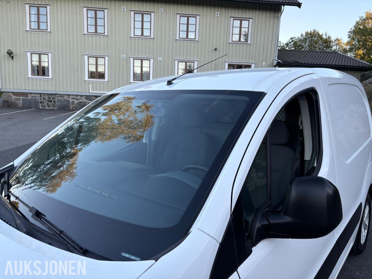 2012 PEUGEOT PARTNER 1.6 HDI 90HK EU-OK 02.28 EKSTRALYS NYPOLERT