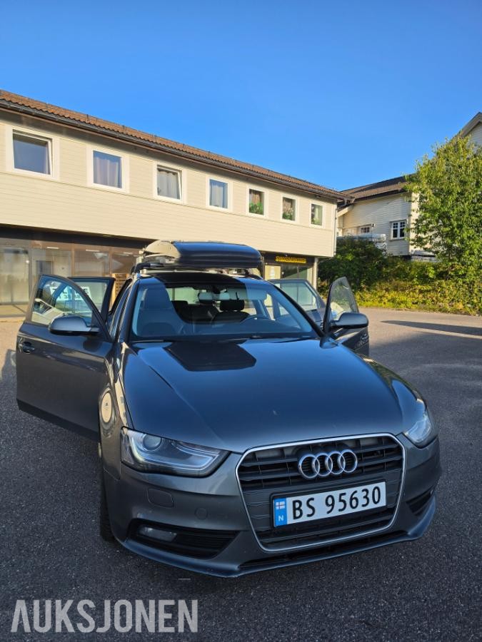 2014 Audi A4 2.0 120hk manuell navigasjon eu ok 08.2028