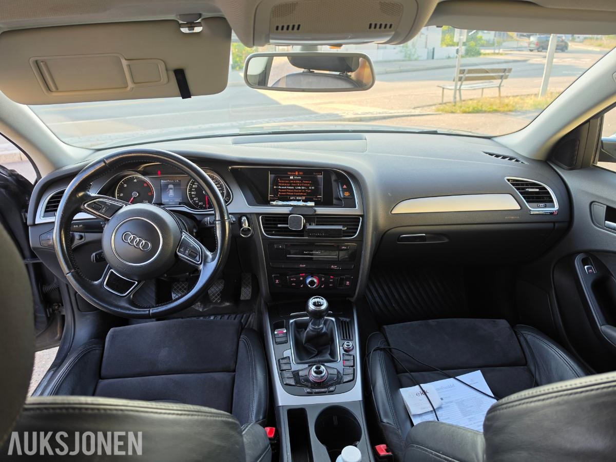 2014 Audi A4 2.0 120hk manuell navigasjon eu ok 08.2028
