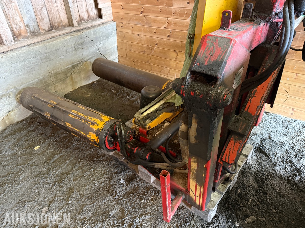 2000 Tellefsdal Rundballepakker Auto Wrap 1300