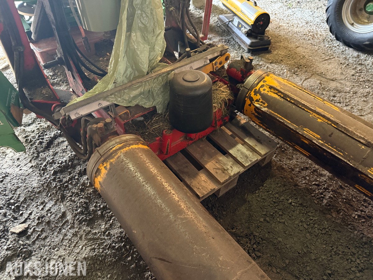 2000 Tellefsdal Rundballepakker Auto Wrap 1300