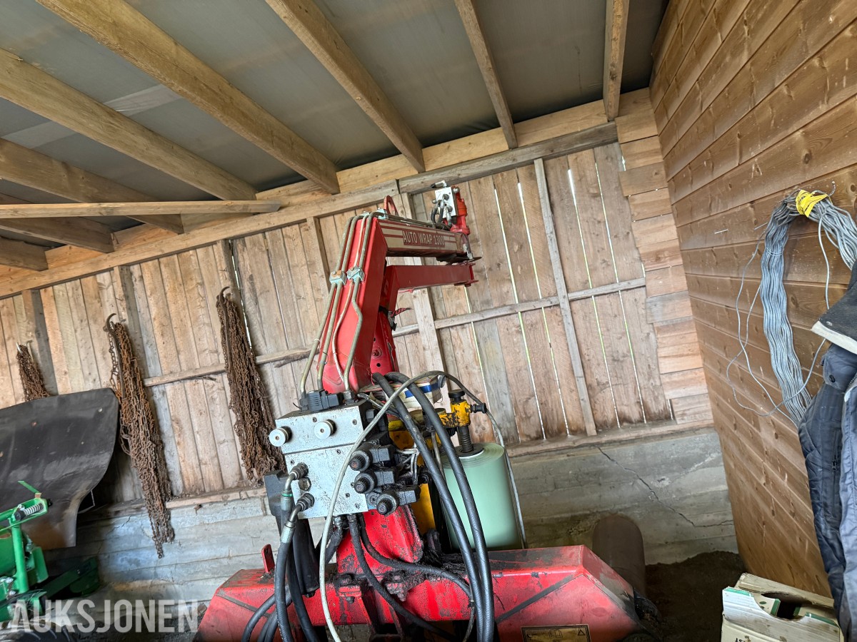 2000 Tellefsdal Rundballepakker Auto Wrap 1300