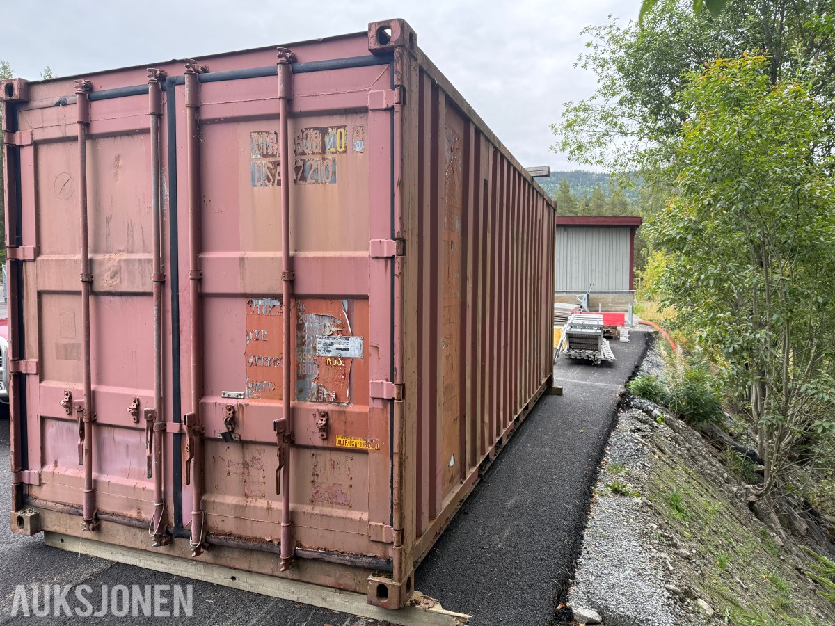 Container 20fot Lukket med dører