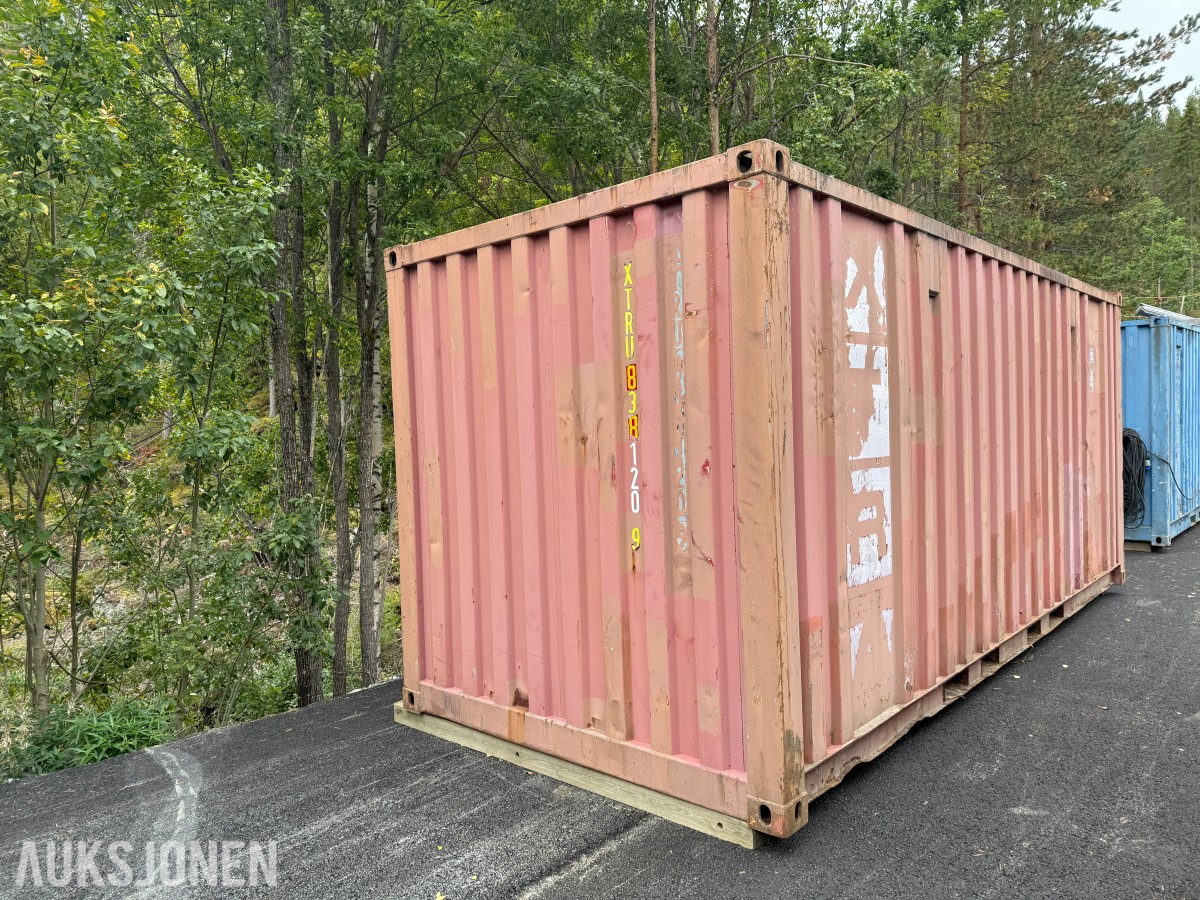 Container 20fot Lukket med dører