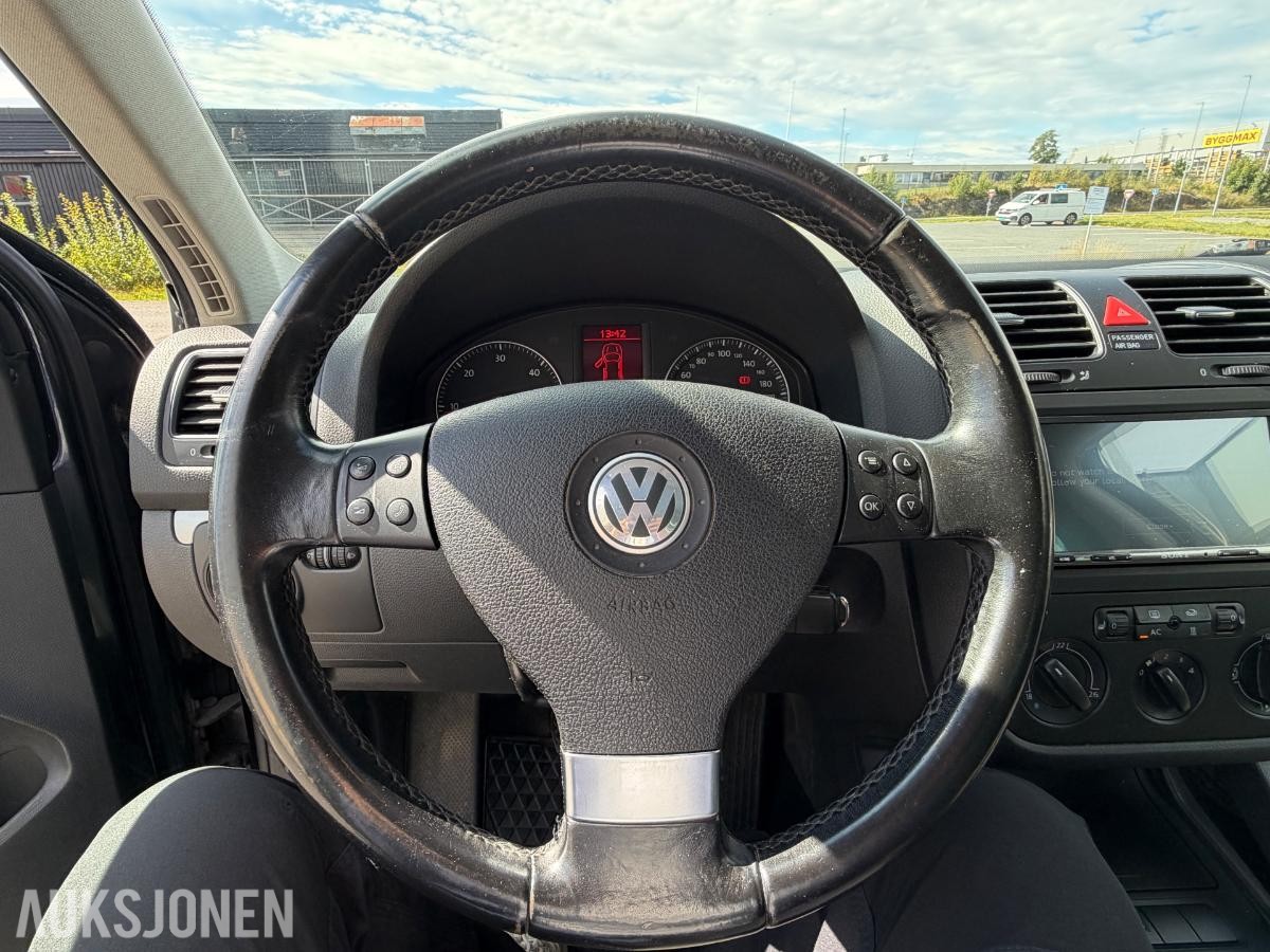 2008 Volkswagen Golf 1.9 105hk takrails dab+ hengerfeste s+v dekk