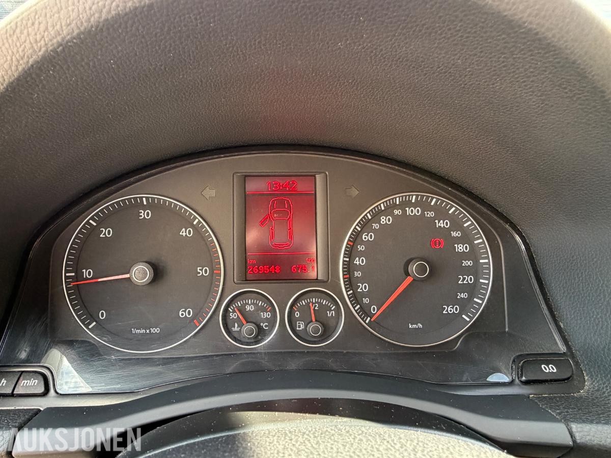 2008 Volkswagen Golf 1.9 105hk takrails dab+ hengerfeste s+v dekk