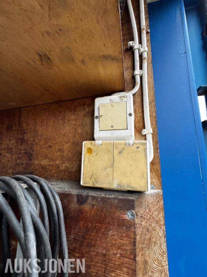 8 Fots Lager- Garasje Container
