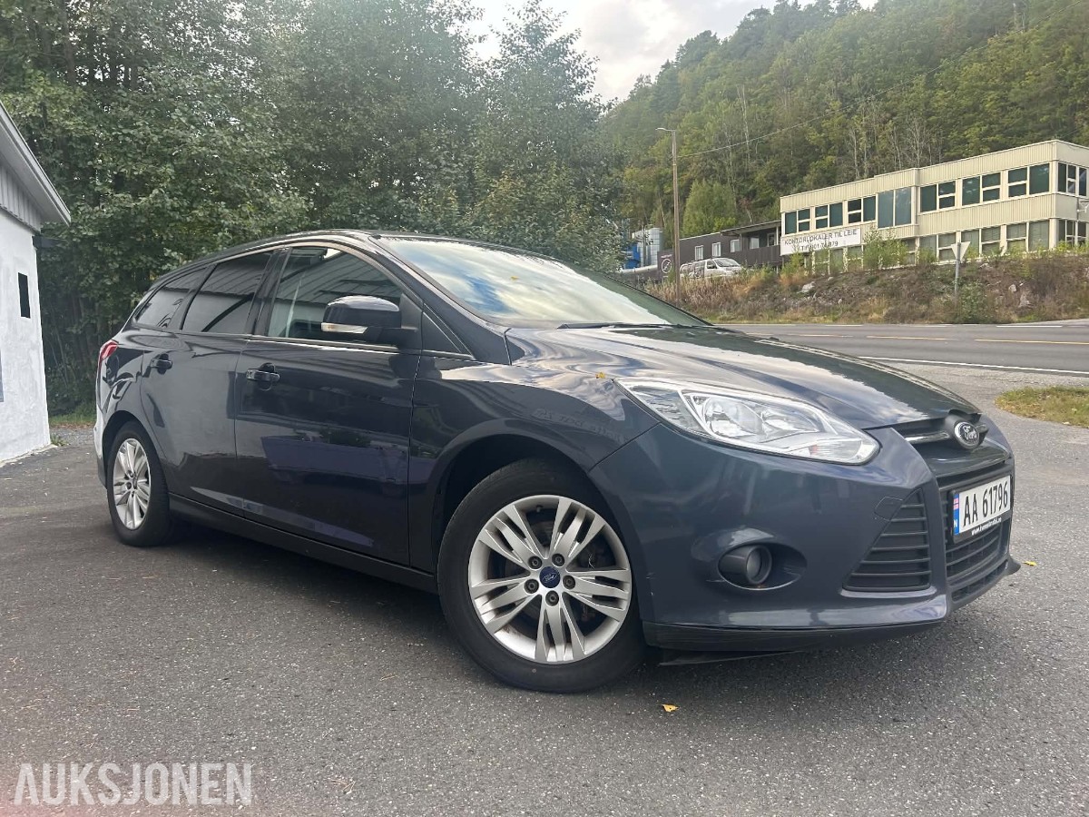 2011 Ford Focus 1.6 Diesel, 209000km, Hengerfeste, Reparasjonsobjekt