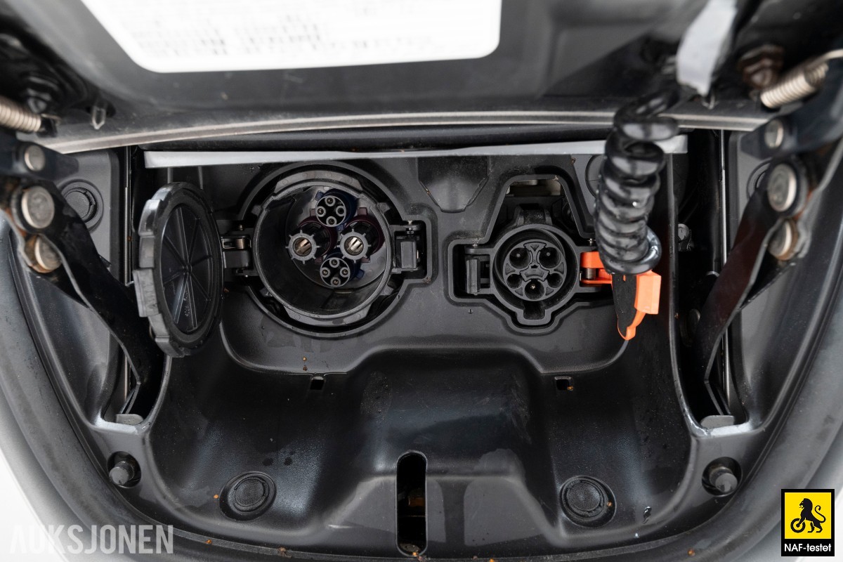2017 Nissan Leaf 30 KWH NAVI CRUISE 360-KAMERA RATTVARME DAB 