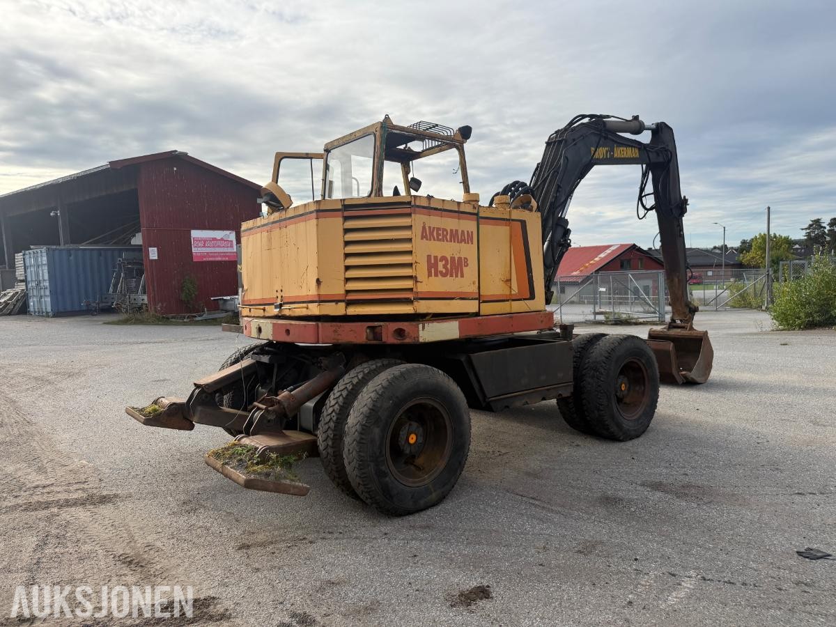 1984 Åkerman H3MB hjulgraver, S50 feste, lang stikke og graveskuffe