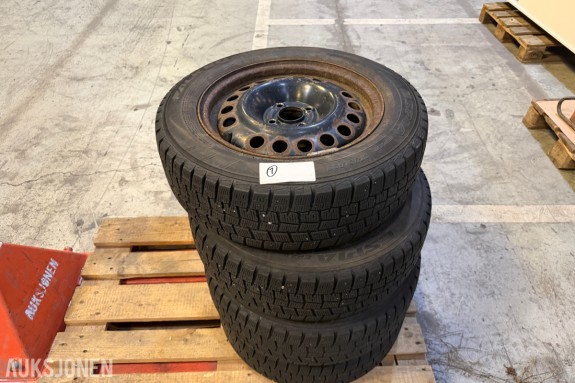 Falken Espia EPZ II vinterhjul - 4 stk - 185/65R15 92R - piggfrie - stålfelger 4-hulls