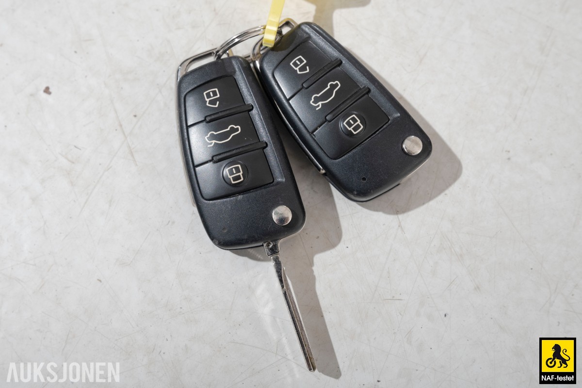 2017 Audi A3 E-TRON SPORTBACK XENON KEYLESS DRIVE SELECT