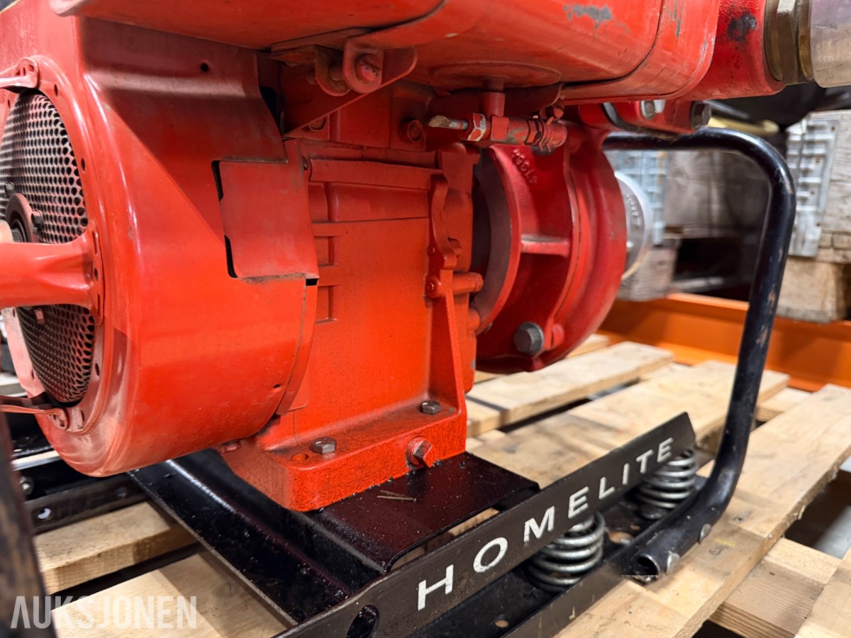 Homelite 2 1/2 Trykkpumpe, Diesel, Sugeslange 3 meter