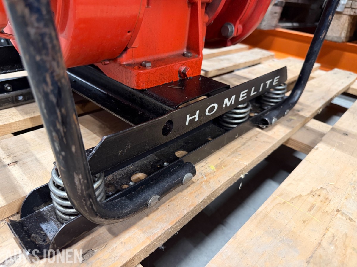 Homelite 2 1/2 Trykkpumpe, Diesel, Sugeslange 3 meter