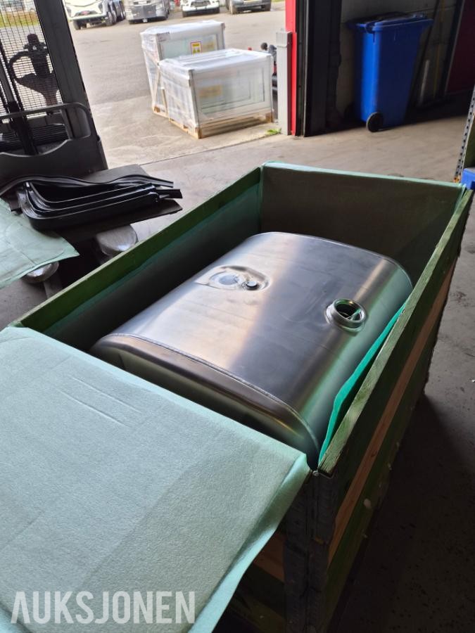 Diesel tank Scania ubrukt 375 liter