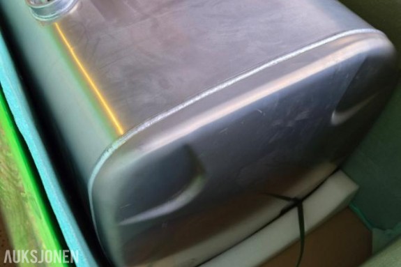  Diesel tank Scania ubrukt 375 liter