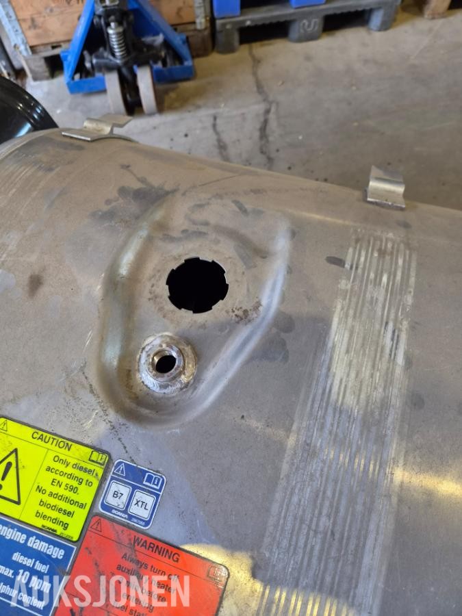 Diesel tank Scania