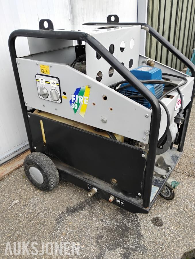 2005 Ipc firebox hotbox, IPC fire 30