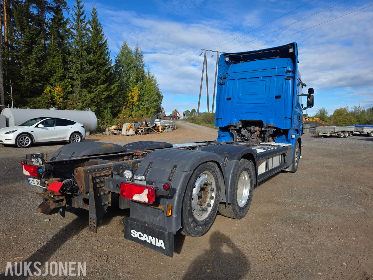 2011 Scania R 560 6X2 423 906 km-nylig EU-Godkjent